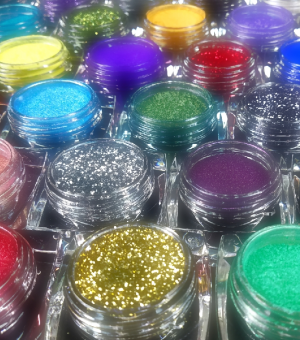 70PC SPECIAL COLLECTION OF DUC PIGMENTS AND GLITTERS
